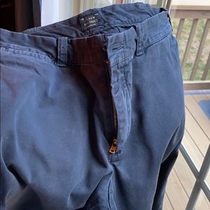 men’s J Crew used khakis 33x32
